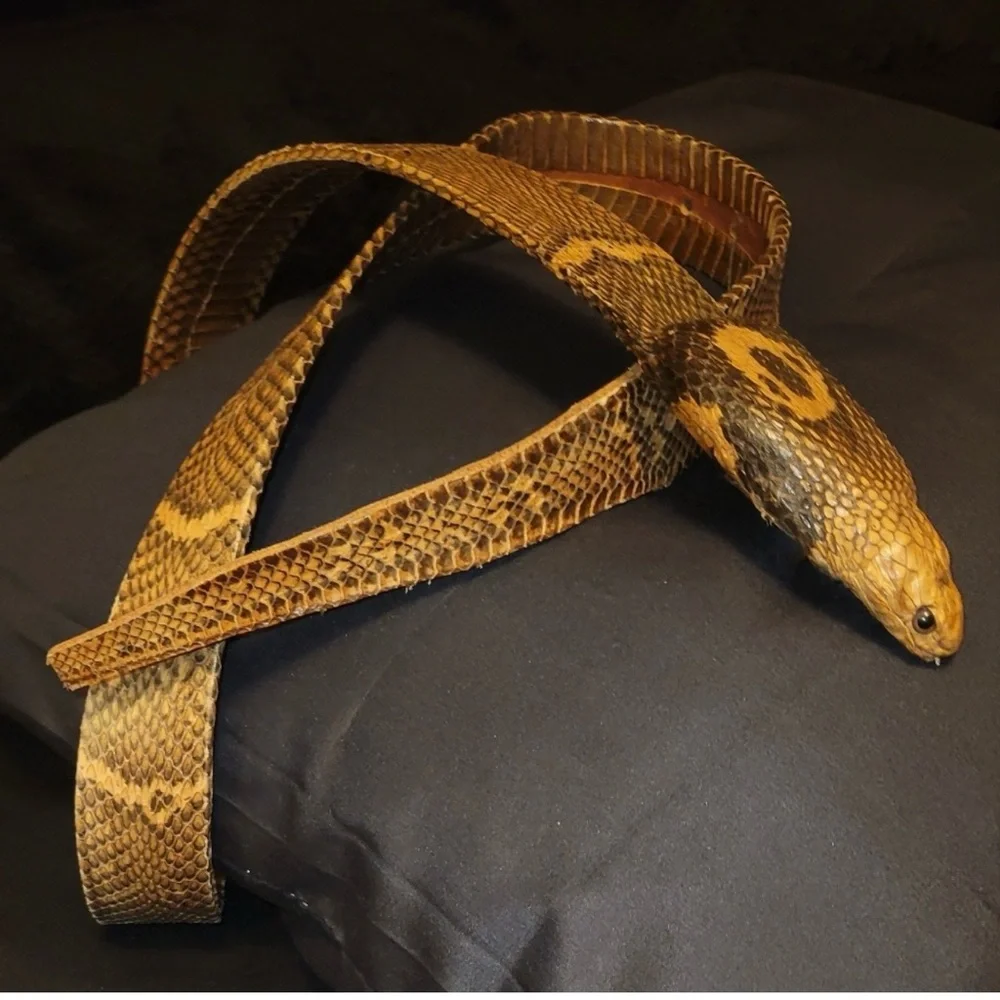 Snake belt